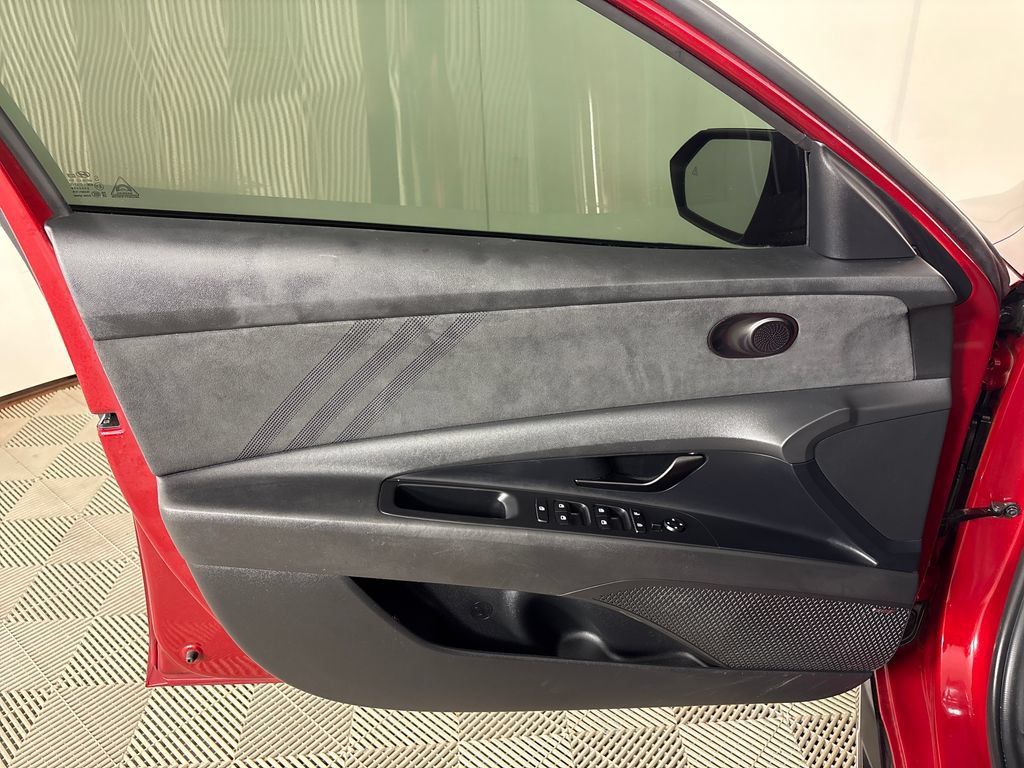 Used 2024 Hyundai Elantra N FWD image 16