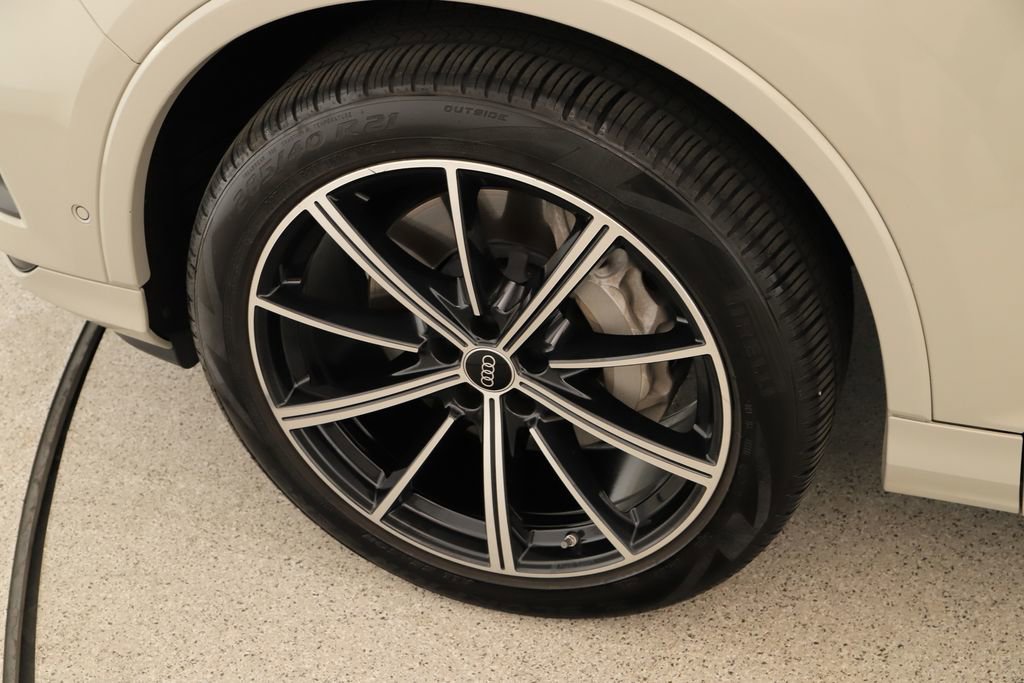 Certified 2023 Audi Q7 3.0T Premium Plus w/ Premium Plus Package image 38