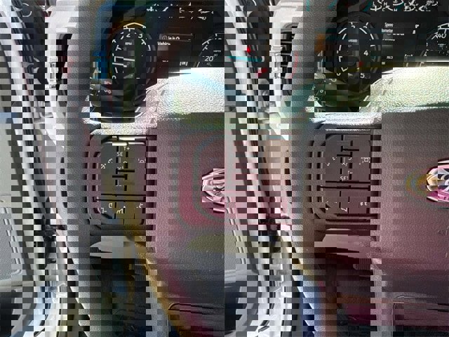 New 2025 Ford F550 4x4 SuperCab Super Duty image 22