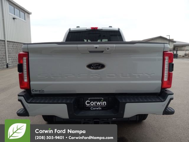 New 2026 Ford F250 Lariat w/ Black Appearance Package AWD/4WD image 4