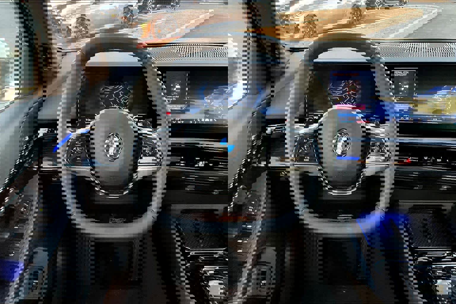 Used 2024 BMW 530i w/ Convenience Package image 8