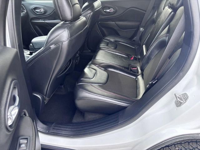 Used 2020 Jeep Cherokee Trailhawk w/ Cold Weather Group image 24