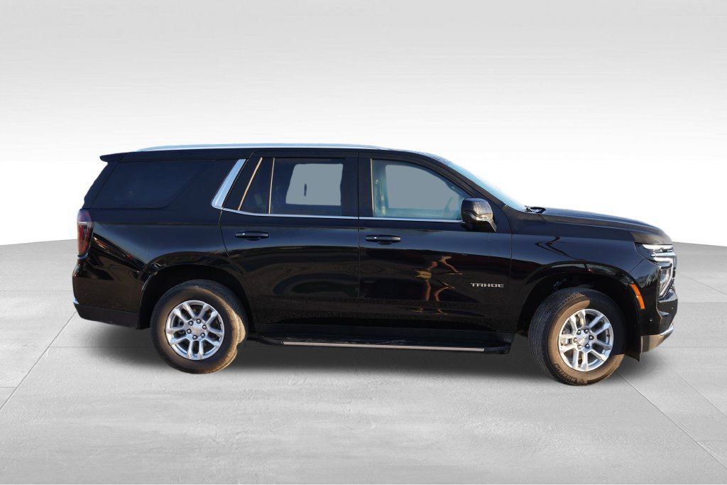 Certified 2025 Chevrolet Tahoe LT AWD/4WD image 3