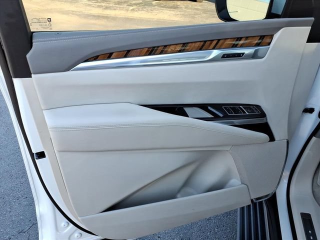 Certified 2025 Cadillac Escalade Sport Platinum AWD/4WD image 28