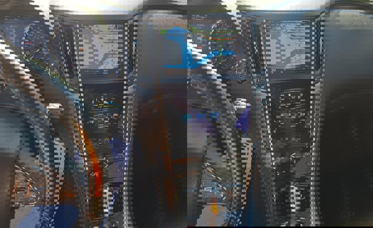 Used 2016 INFINITI Q50 Premium w/ 2.0T Premium Plus Package image 14