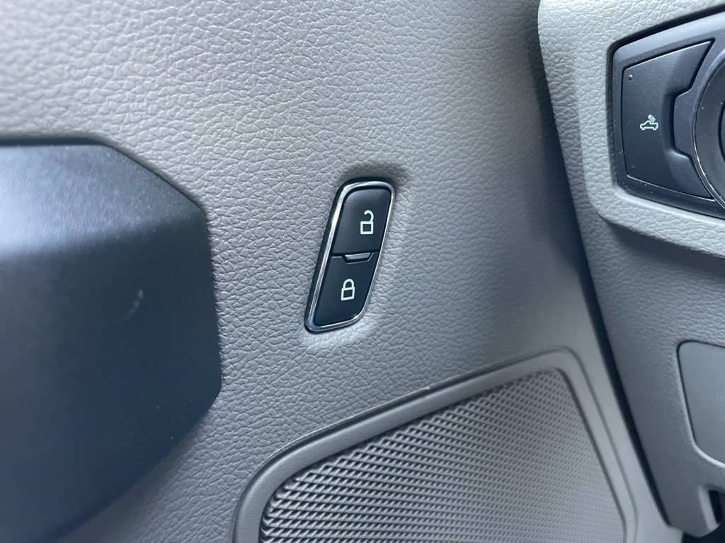 Used 2021 Ford F250 XL w/ STX Appearance Package image 24