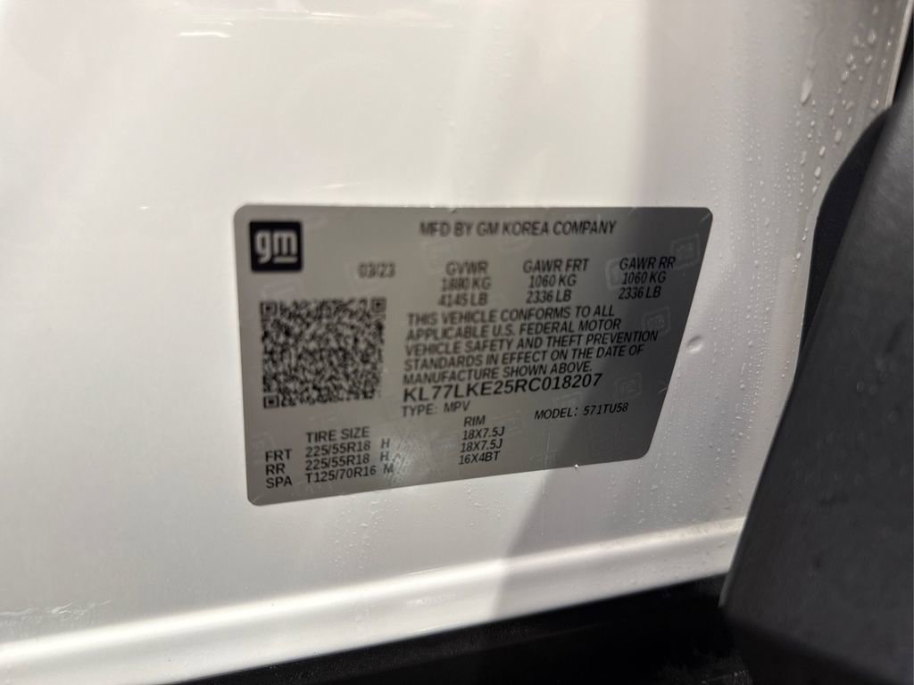 Used 2024 Chevrolet Trax ACTIV w/ Sunroof Package image 16