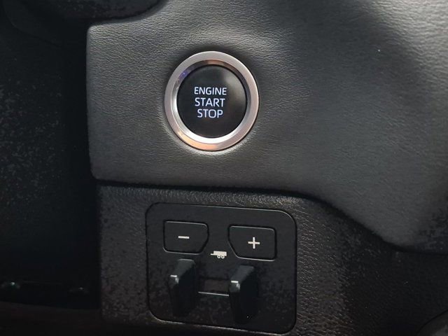 Used 2024 Toyota Tundra Platinum AWD/4WD image 26