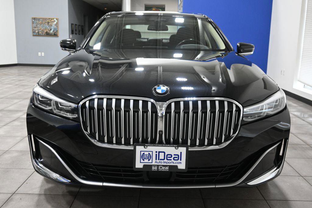 Used 2020 BMW 740i xDrive w/ Premium Package image 6