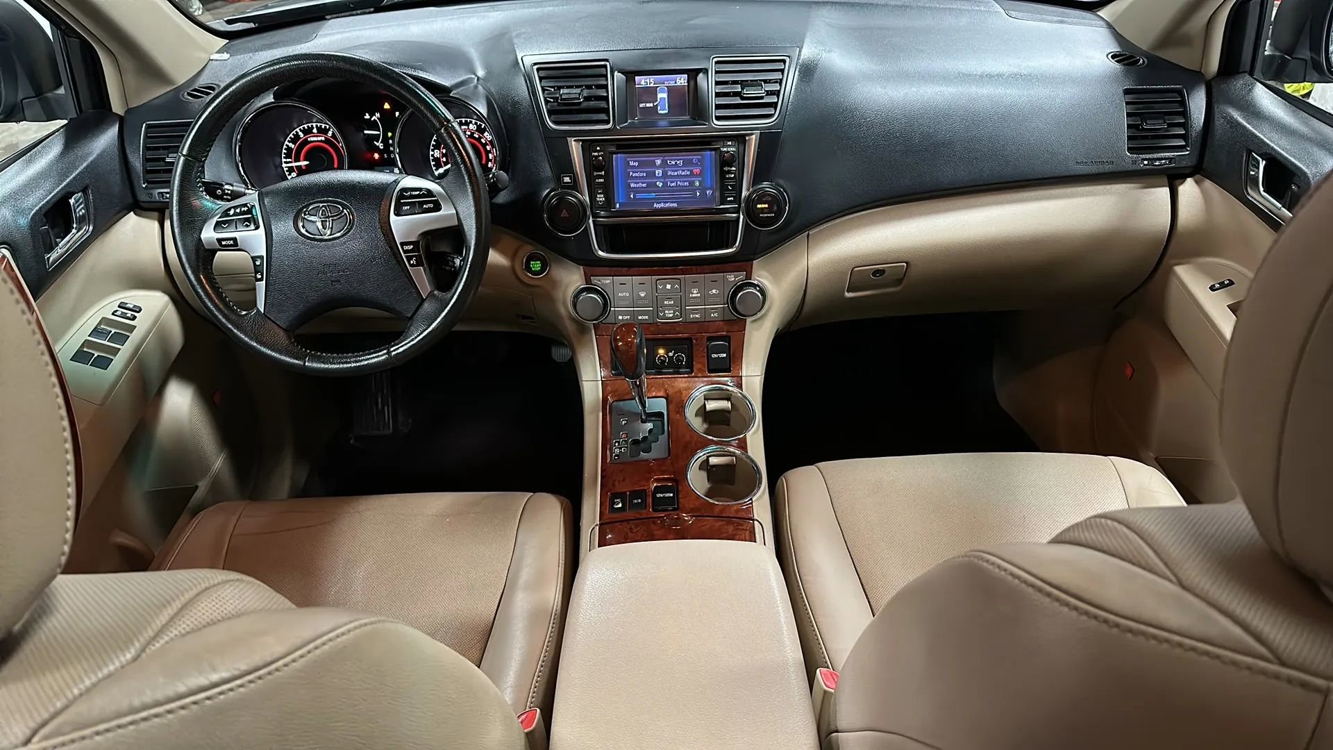 Used 2013 Toyota Highlander Limited image 21