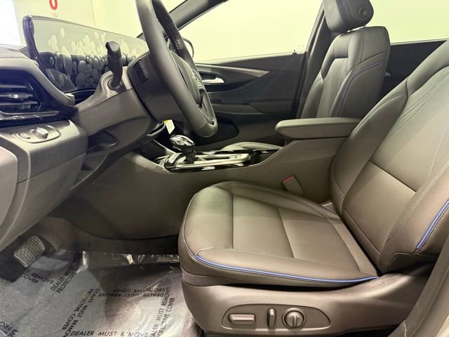 New 2026 Buick Envista Sport Touring w/ Convenience I Package FWD image 13