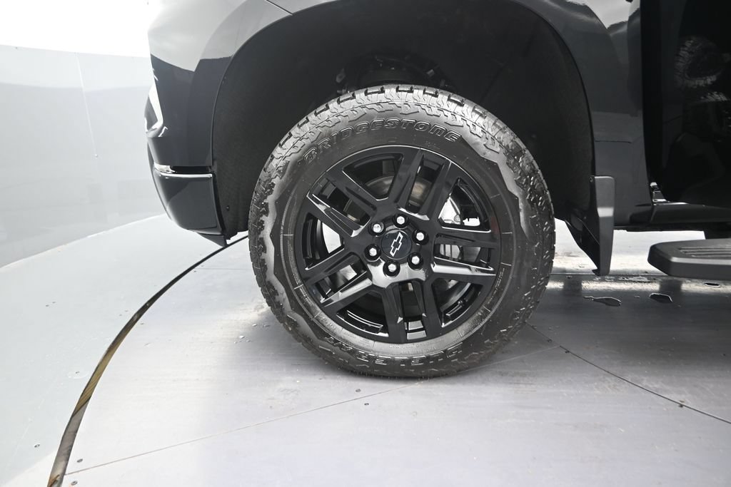 Used 2026 Chevrolet Silverado 1500 LT Trail Boss AWD/4WD image 13