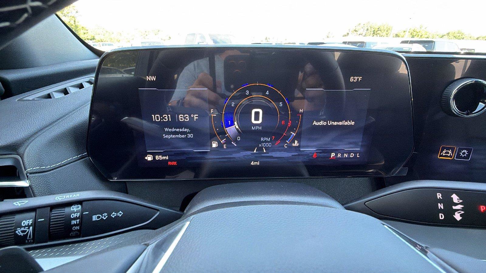 New 2027 Chevrolet Traverse LT w/ Sun and Wheel Package FWD image 26