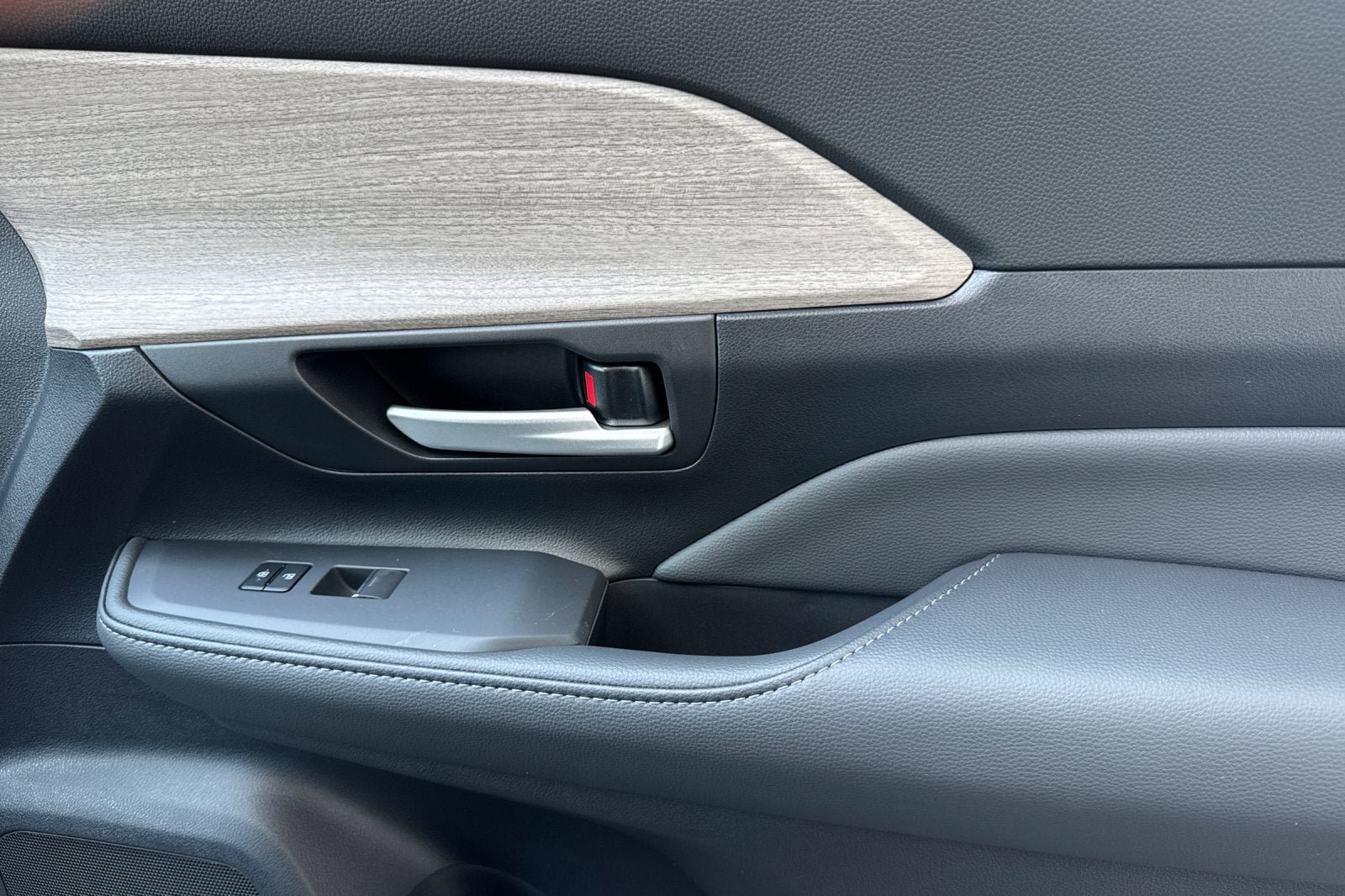 New 2026 Toyota Grand Highlander AWD Hybrid image 20