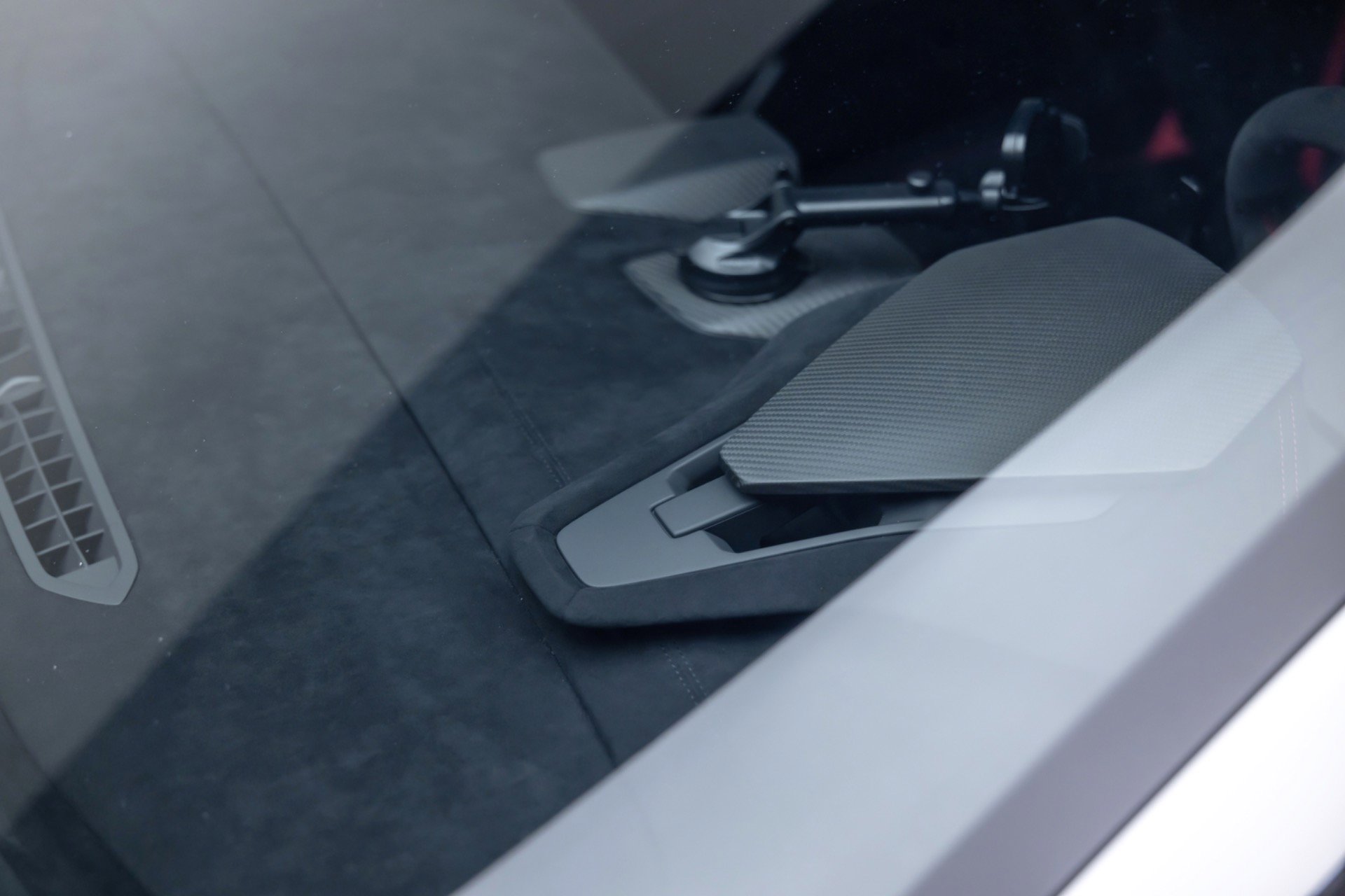 Used 2022 Lamborghini Huracan STO image 82