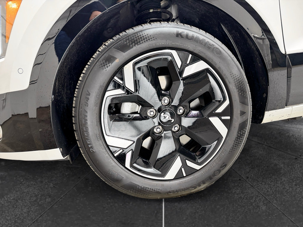 Used 2024 Kia Niro Wave w/ Wave Preserve Package FWD image 32