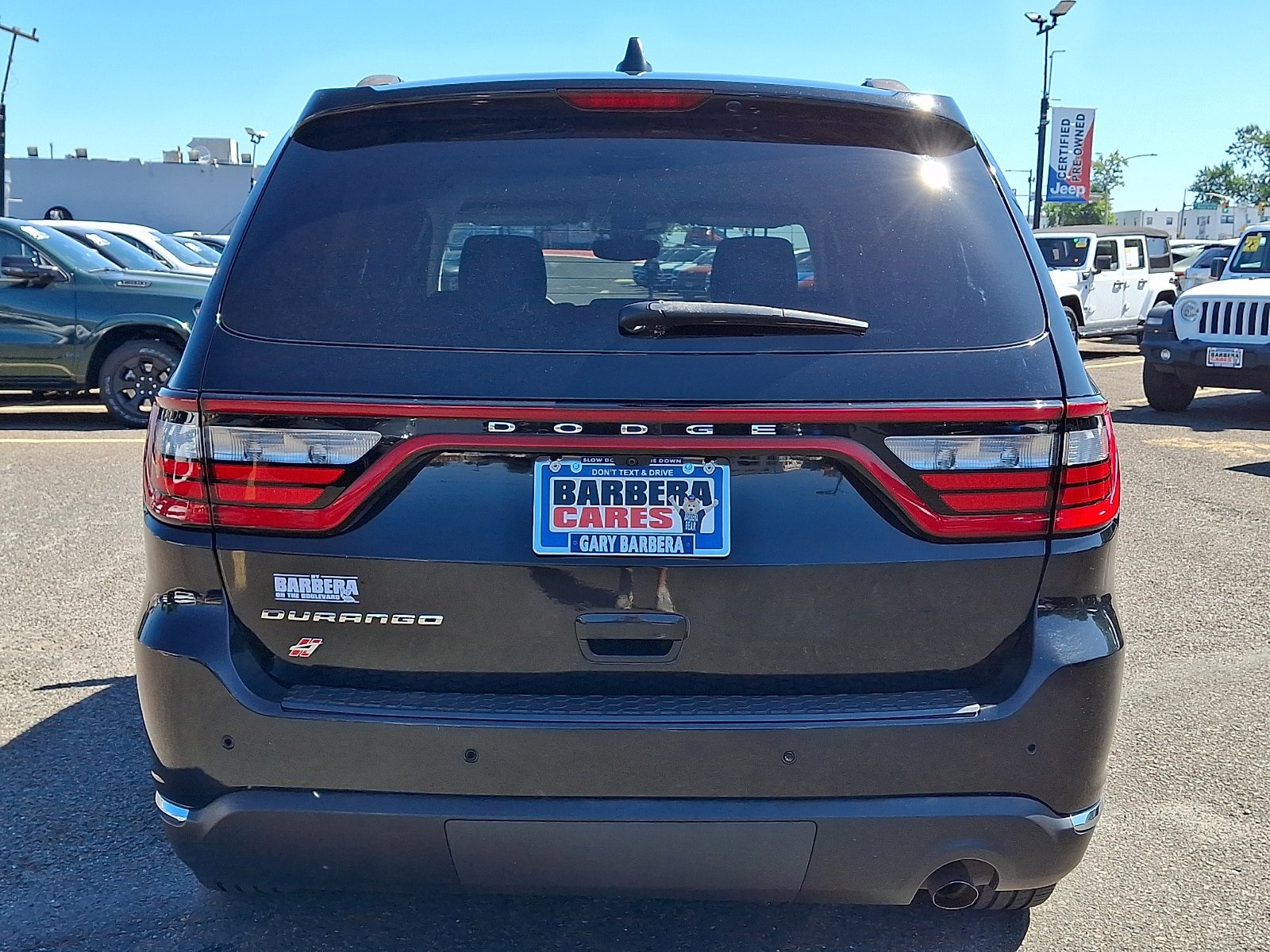 Used 2020 Dodge Durango SXT AWD/4WD image 5