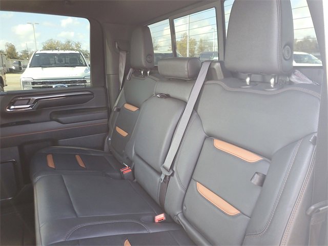 Used 2024 GMC Sierra 2500 AT4 w/ AT4 Premium Plus Package image 10