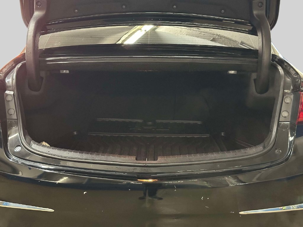 Used 2019 Acura TLX w/ Technology Package FWD image 31