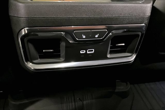 Certified 2024 GMC Sierra 1500 Denali Ultimate AWD/4WD image 28