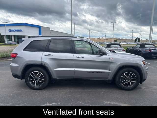 Used 2020 Jeep Grand Cherokee Trailhawk AWD/4WD image 6