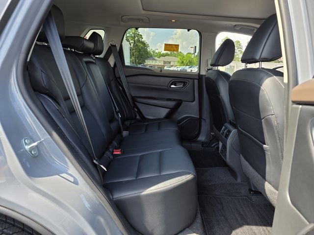 Used 2023 Nissan Rogue SL w/ SL Premium Package FWD image 28