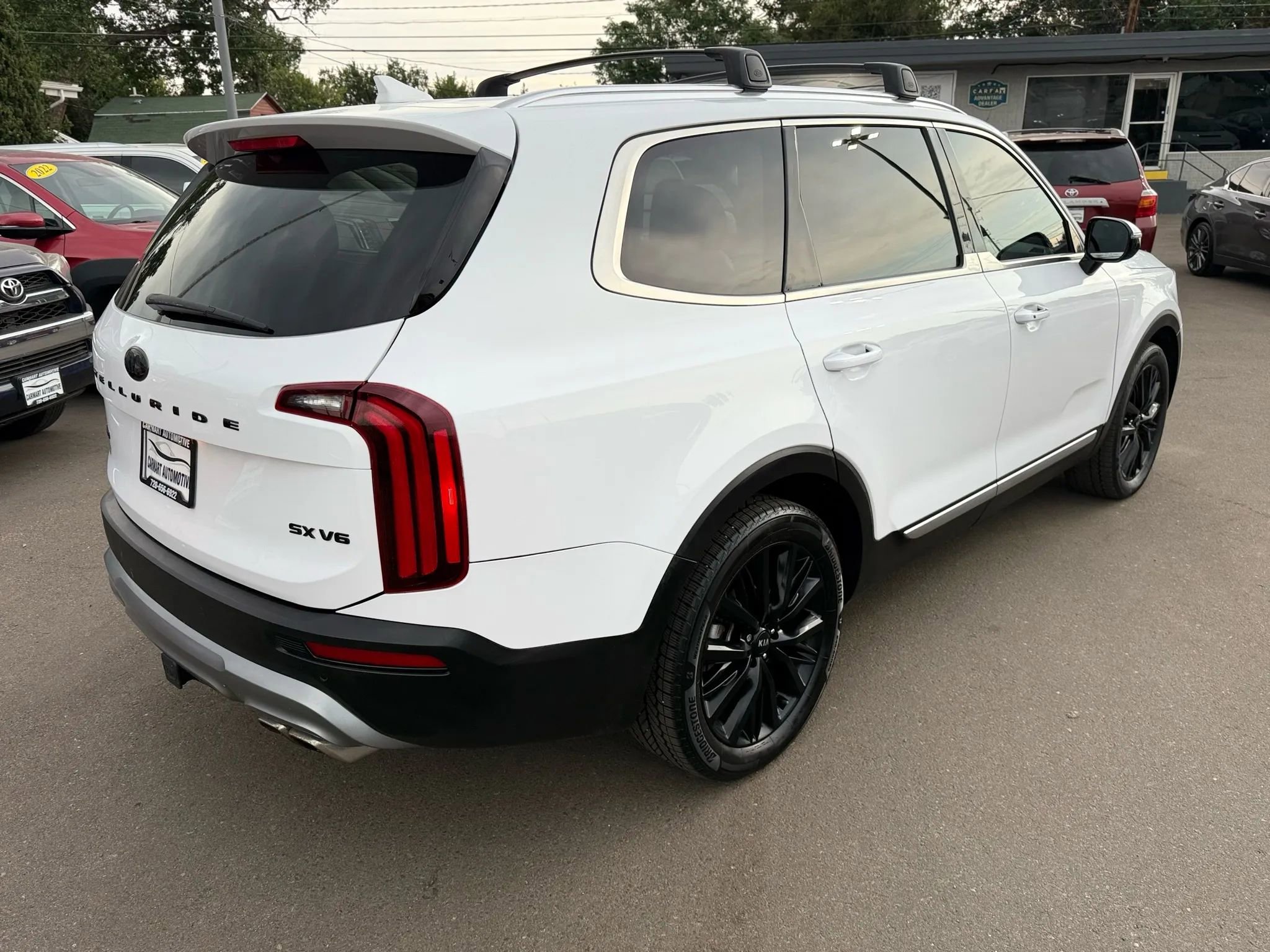 Used 2021 Kia Telluride SX w/ SX Prestige Package image 9