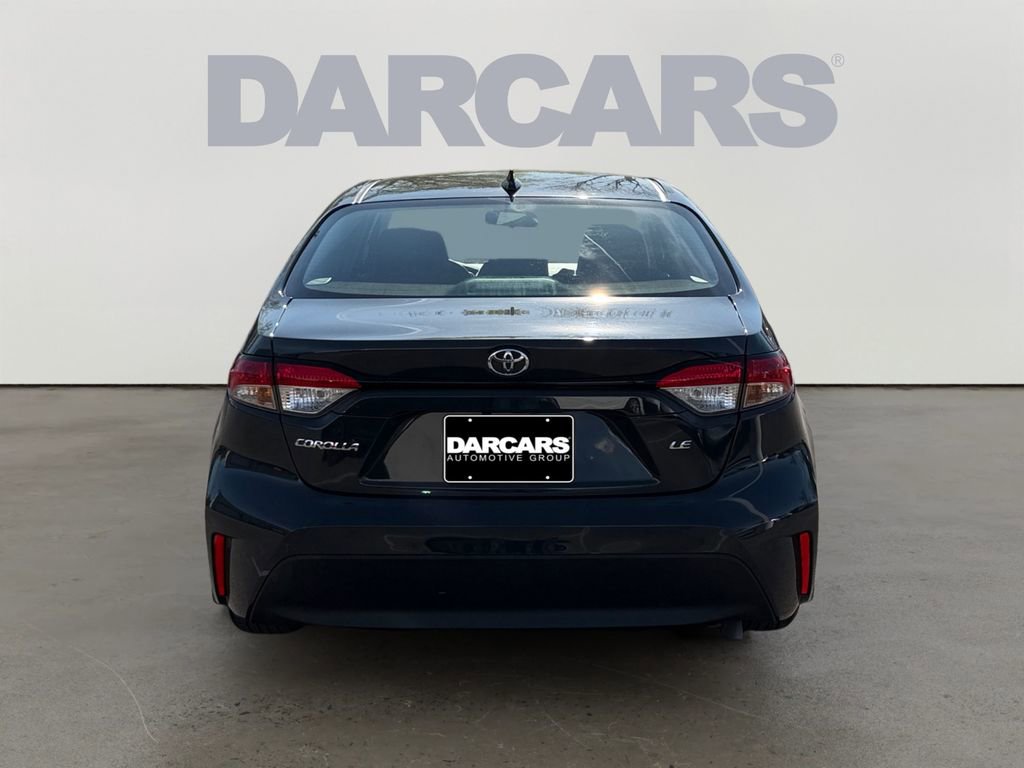 Used 2025 Toyota Corolla LE image 6