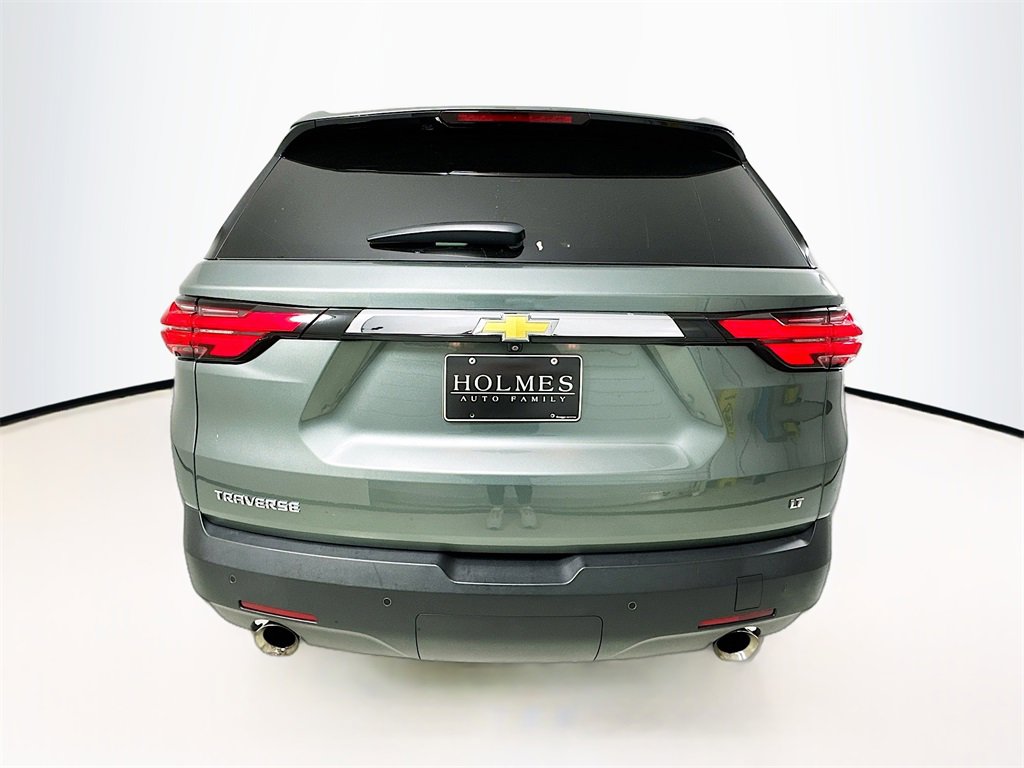 Used 2023 Chevrolet Traverse LT image 6