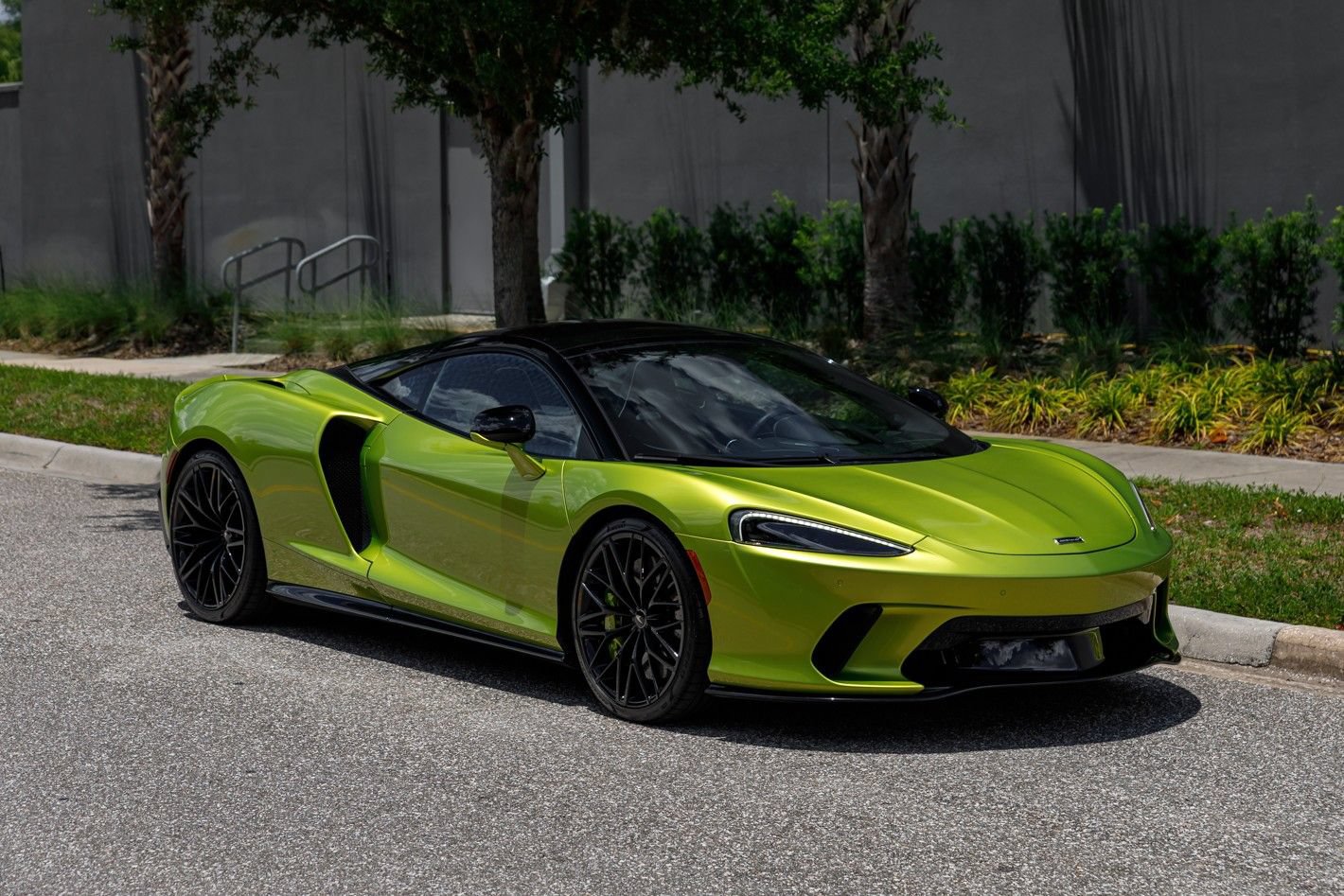 Used 2023 McLaren GT