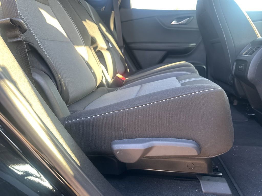 Used 2025 Chevrolet Blazer LT image 23