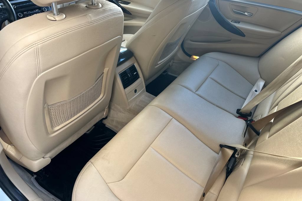 Used 2016 BMW 328i Sedan RWD image 12