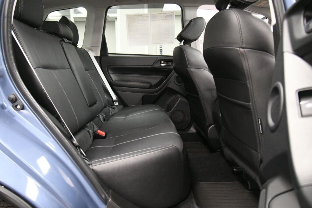 Used 2018 Subaru Forester 2.5i Touring w/ 50th Anniversary Edition AWD/4WD image 27