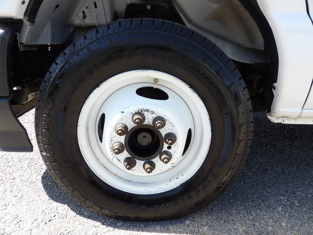 Used 2021 Ford E-350 and Econoline 350 Super Duty RWD image 40