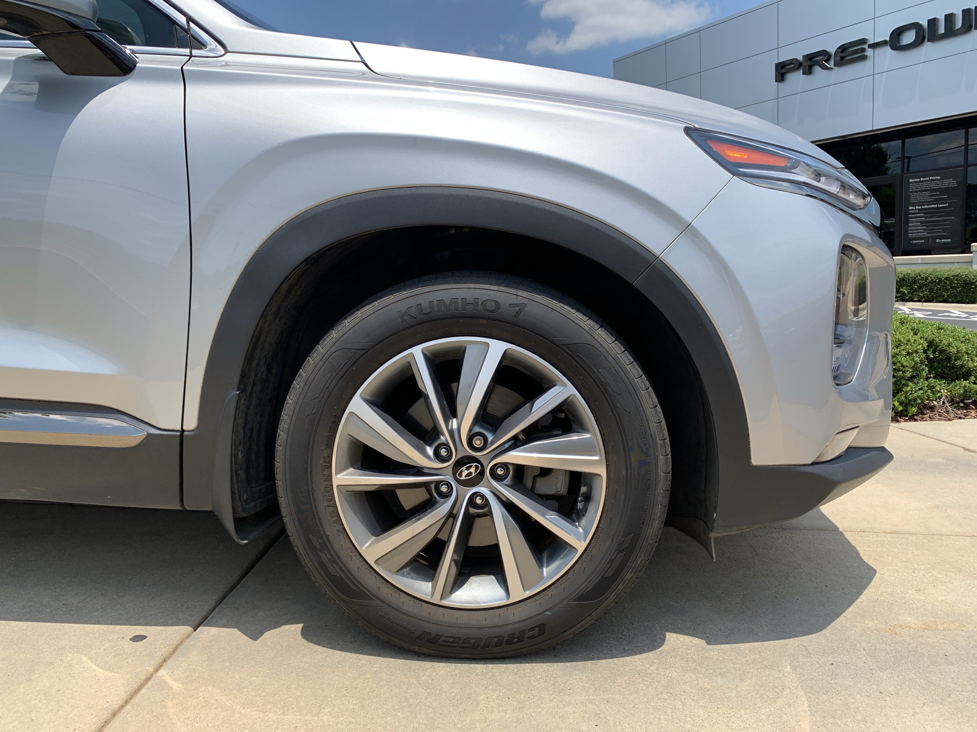 Used 2020 Hyundai Santa Fe Limited w/ Cargo Package FWD image 13