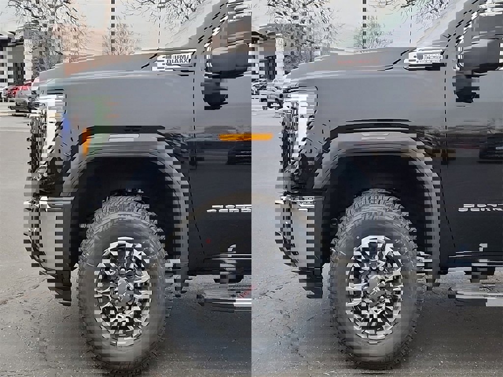 New 2025 GMC Sierra 2500 SLT w/ SLT Premium Package image 6