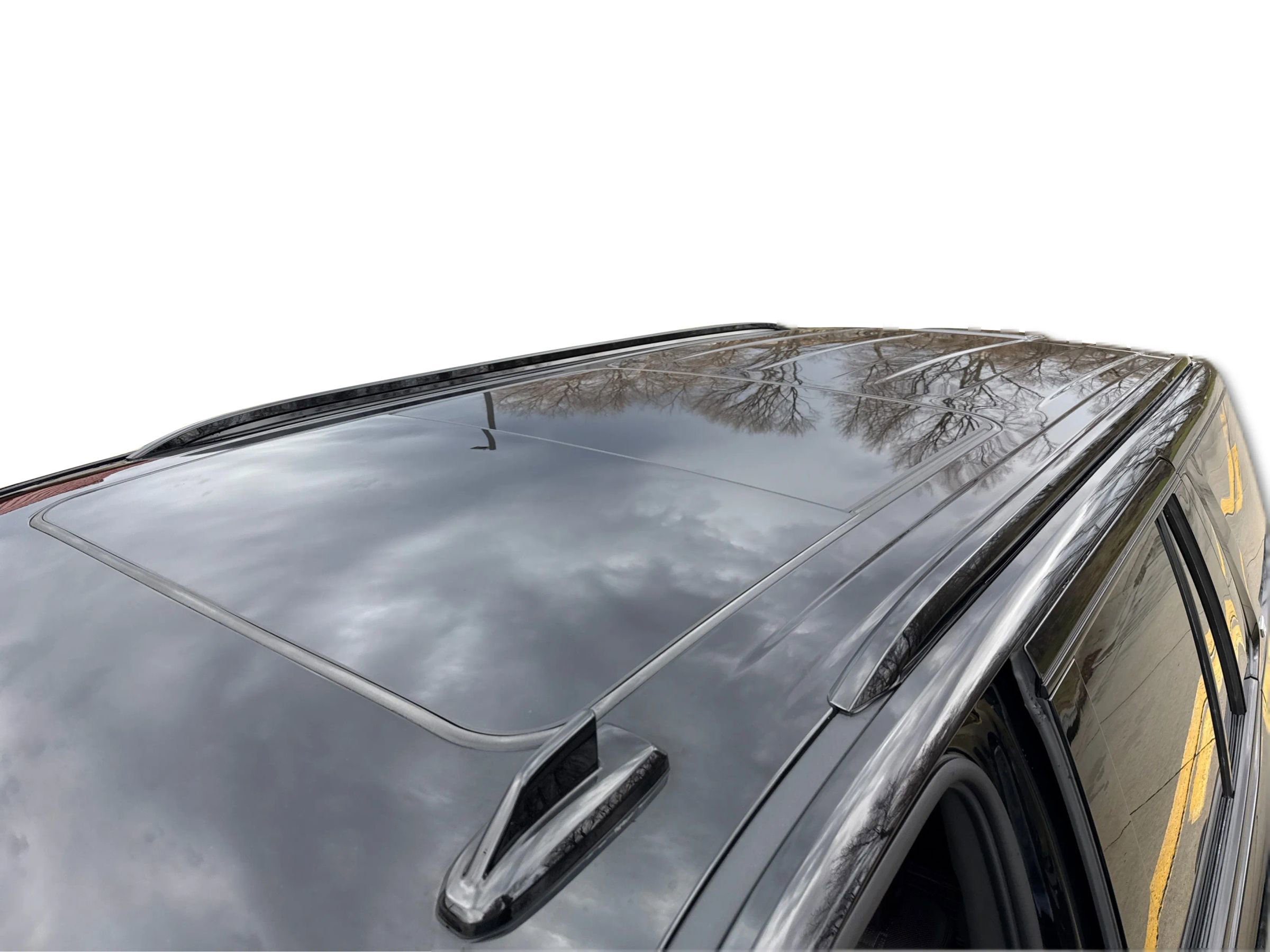 Used 2022 Cadillac Escalade Sport Platinum w/ LPO, ONYX Package image 13