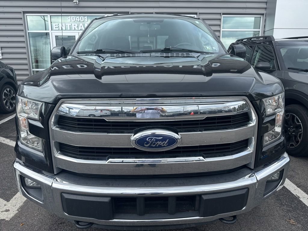 Used 2016 Ford F150 Lariat image 2