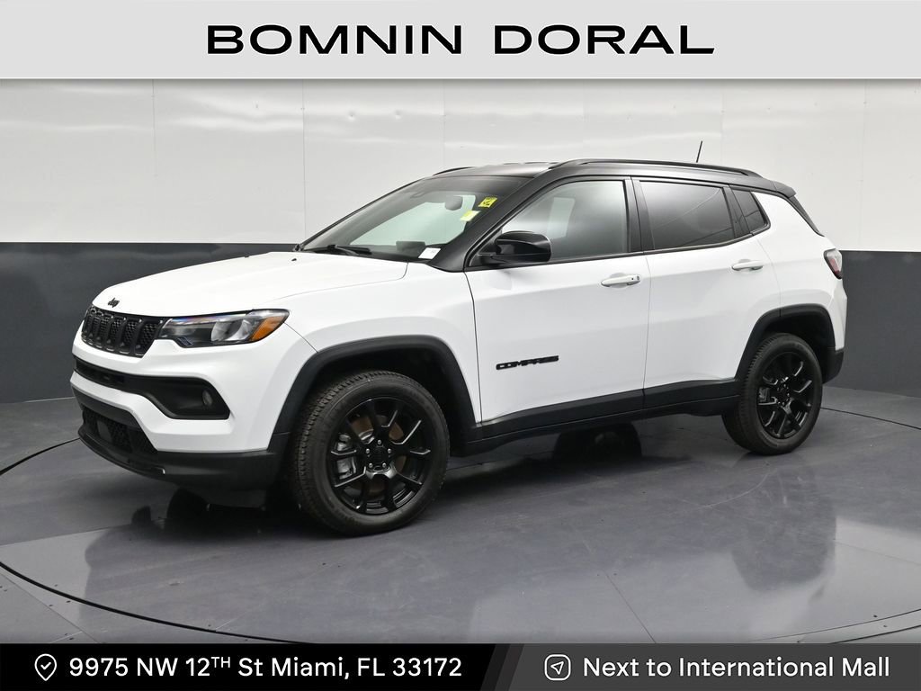 Used 2023 Jeep Compass Altitude image 1