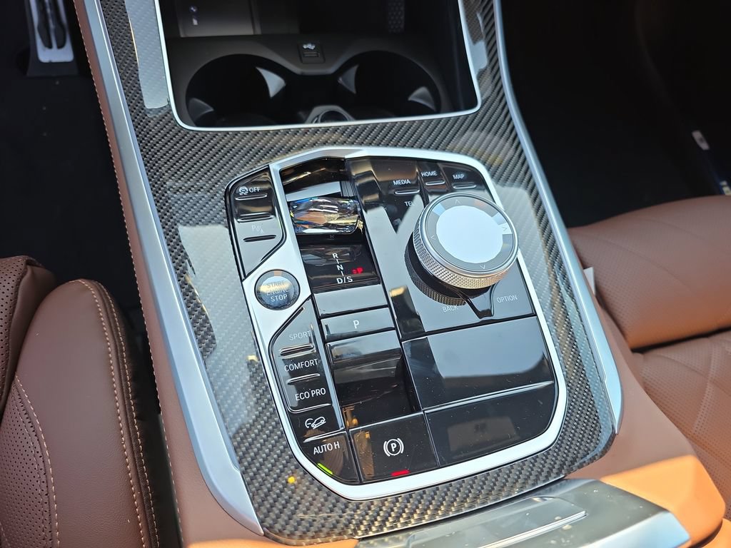 New 2026 BMW X5 M60i AWD/4WD image 17