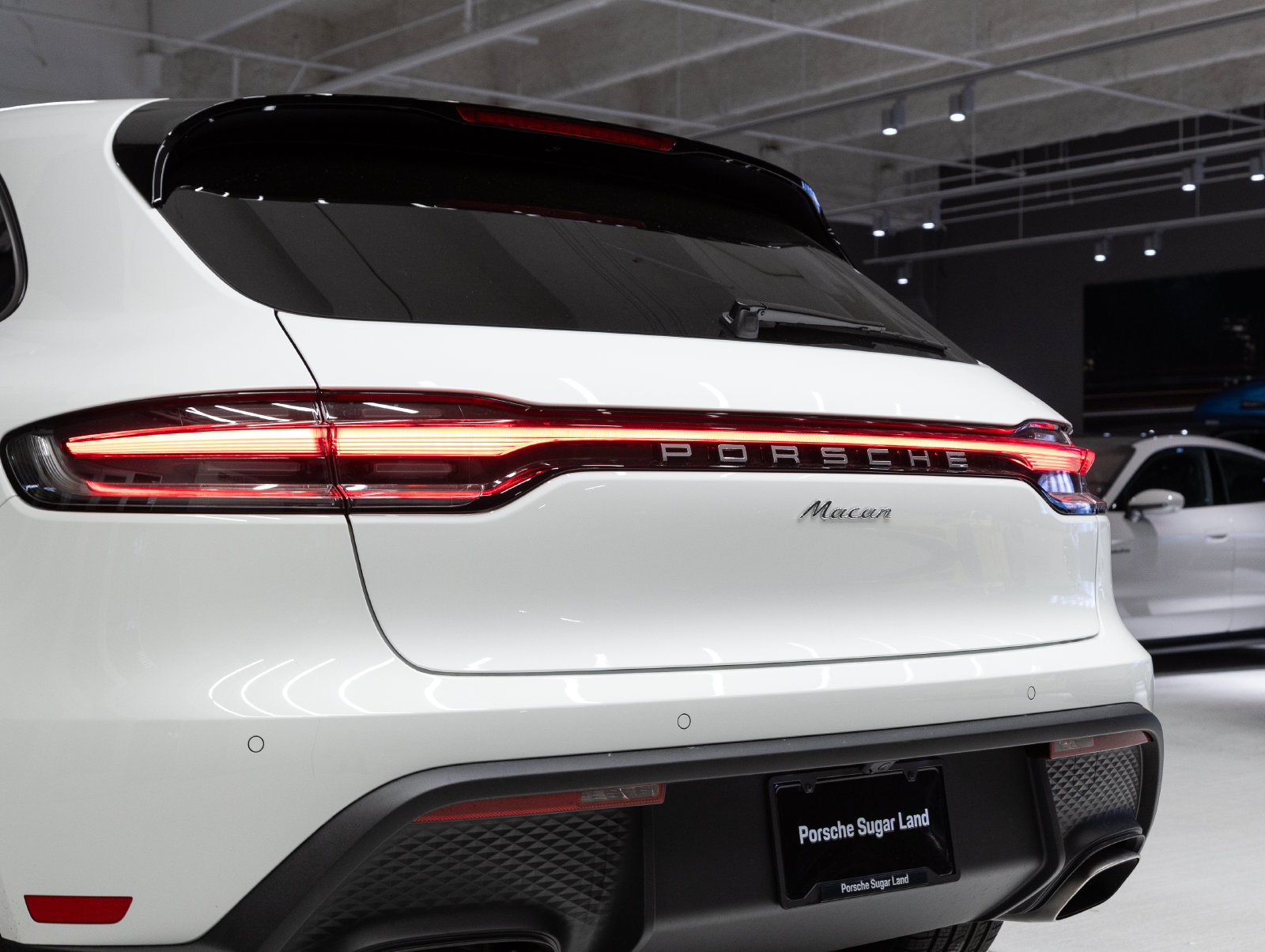 New 2026 Porsche Macan AWD/4WD image 32