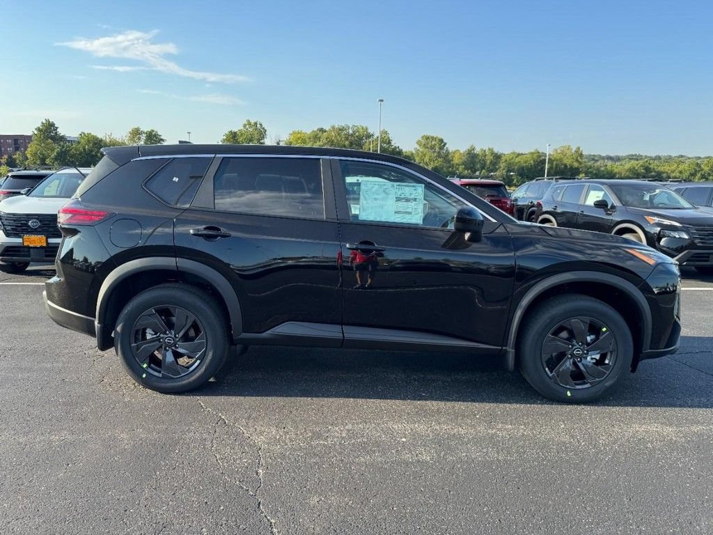 New 2026 Nissan Rogue SV AWD/4WD image 2