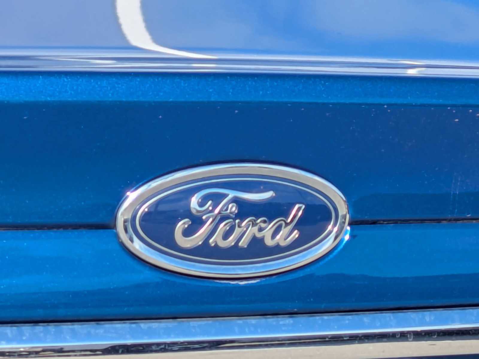 Used 2018 Ford Fusion SE image 11