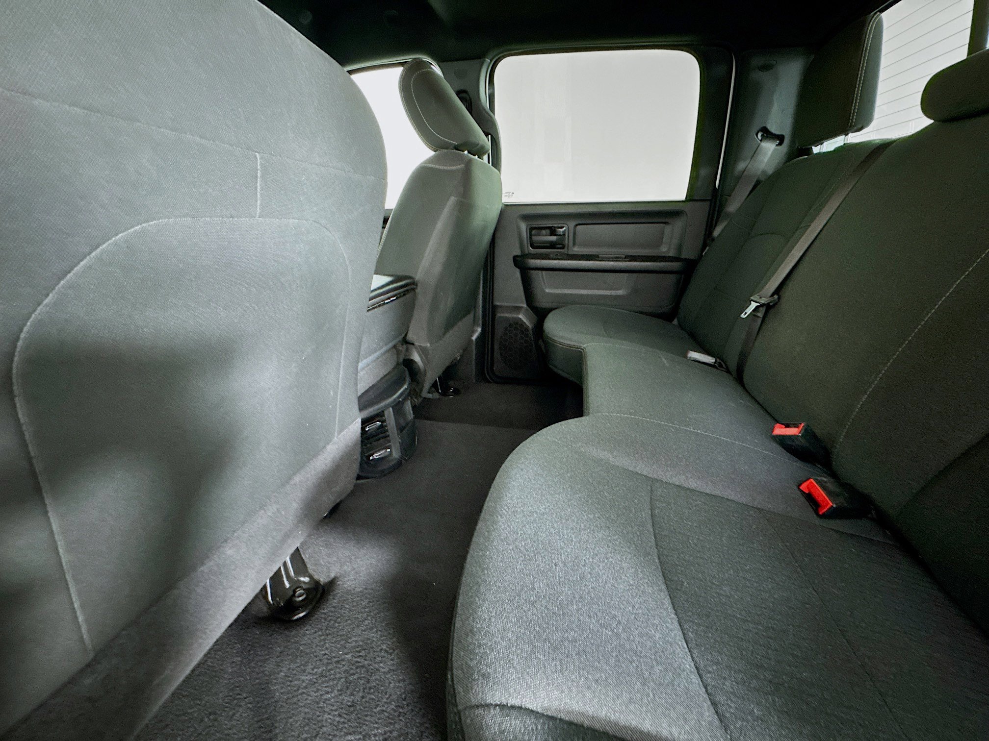 Used 2022 RAM 3500 Tradesman image 24