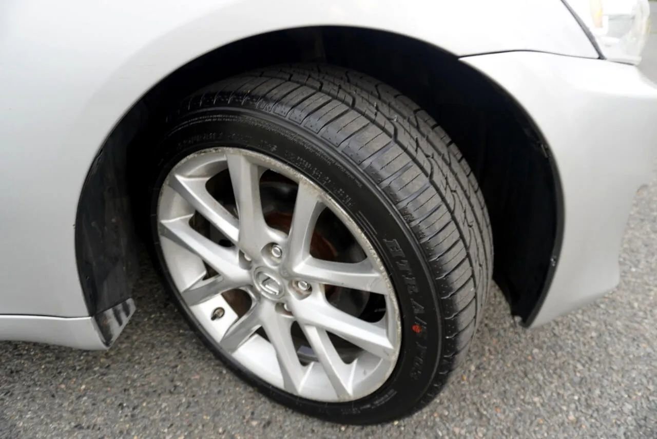 Used 2011 Lexus IS 250 AWD image 26