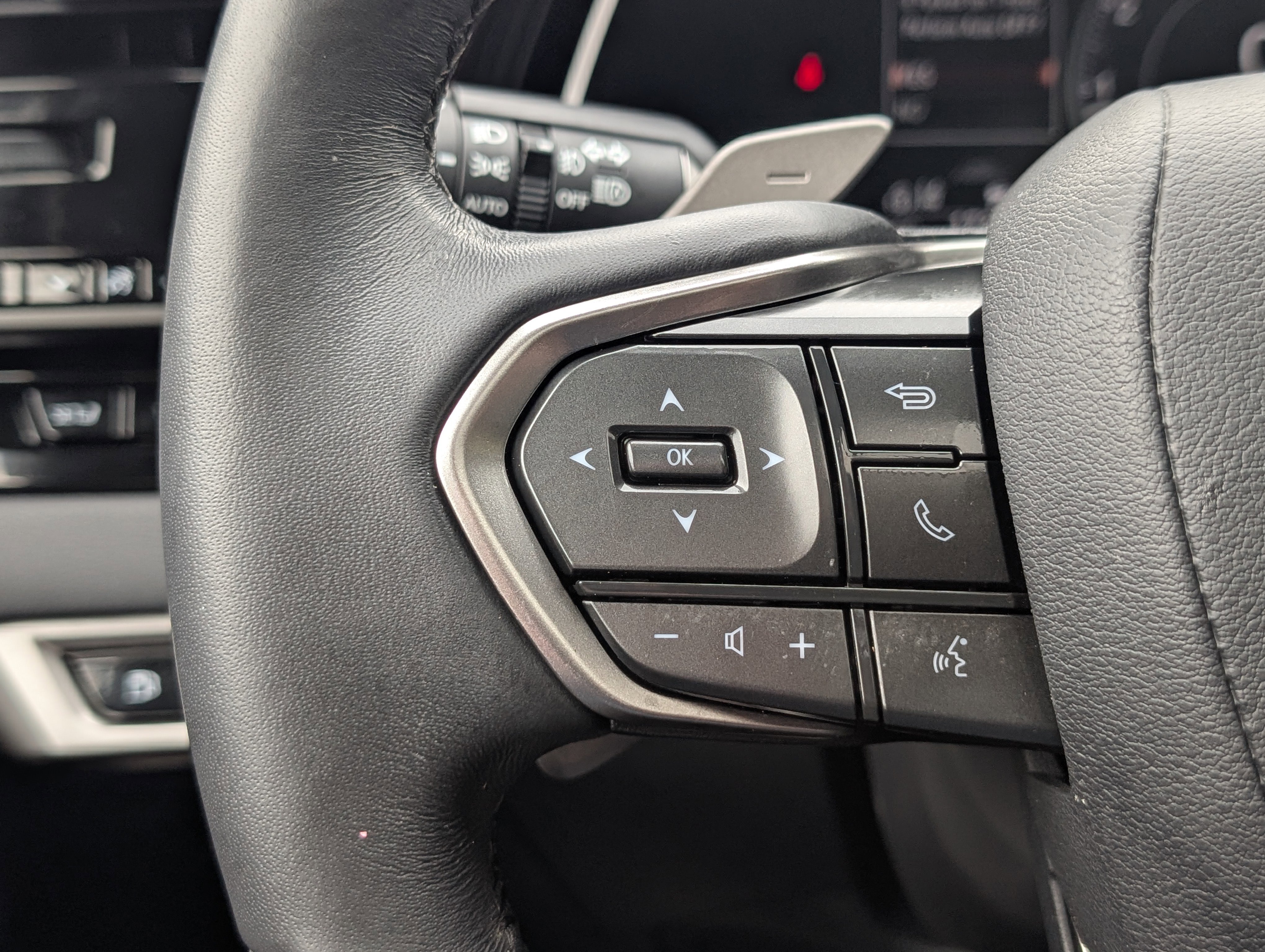 Certified 2023 Lexus RX 350 Premium w/ Accessory Package (Z1) image 23