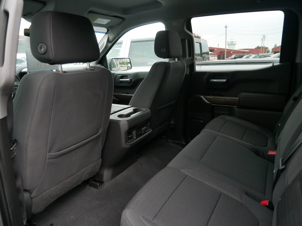 Used 2022 Chevrolet Silverado 1500 RST AWD/4WD image 15