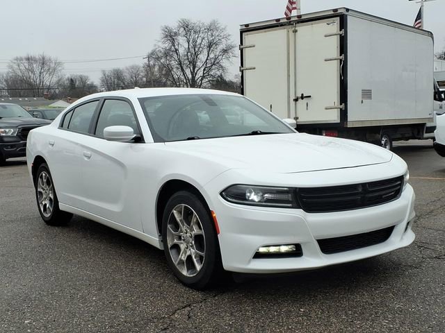 Used 2016 Dodge Charger SXT w/ AWD Plus Group image 3