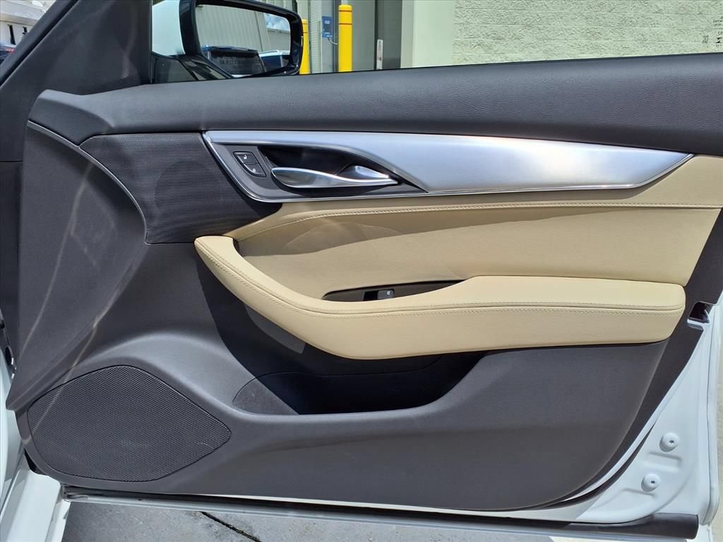 Used 2023 Cadillac CT5 Luxury RWD image 11