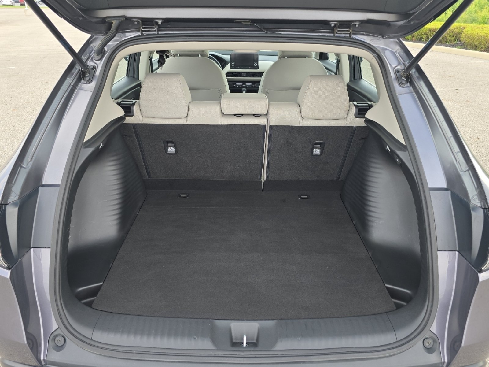 Used 2023 Honda HR-V LX image 17